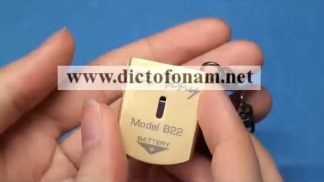 Видеообзор цифрового диктофона E Dic B22