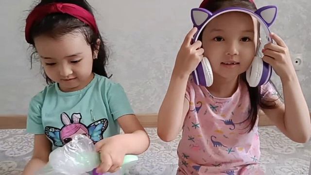 Купили наушники смотреть онлайн