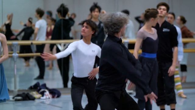 PERFECTING THE CHOREOGRAPHY | THE MAKING OF RAYMONDA #4 | Dutch National Ballet смотреть онлайн