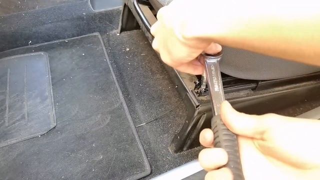 GUIDA | SMONTAGGIO SEDILI