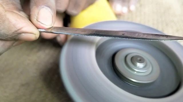 Beautiful sword made of rusty nail смотреть онлайн