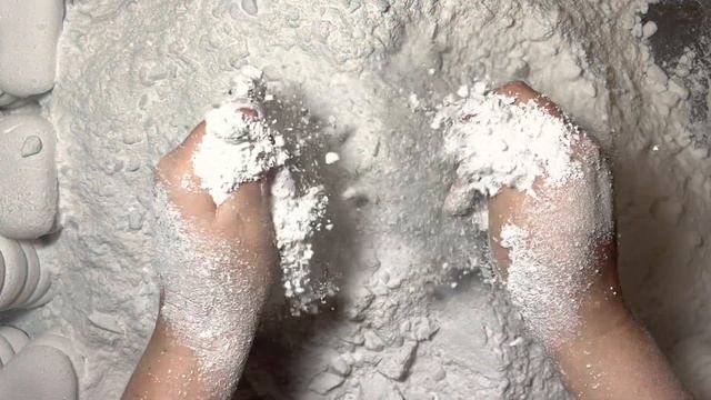 455 Plain White Variety Crush | Oddly Satisfying | ASMR | Sleep Aid смотреть онлайн