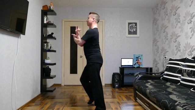 Онлайн-уроки танцев с Александром Хребтовым. Ча-ча-ча. Урок 2 смотреть онлайн