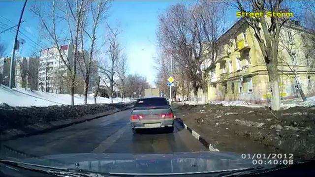 Саратов апрель 2018 смотреть онлайн