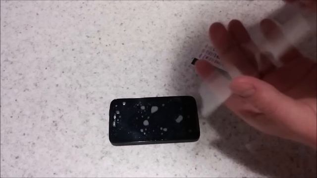 Лайфхак #1. Как наклеить защитную пленку на телефон без пузырей или "Мокрое дело" смотреть онлайн