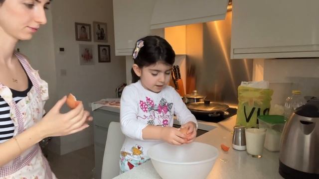 Подготовимся к понедельнику- Мясо, гарнир, салат и блины к чаю. Приготовим вместе со мной ! смотреть онлайн