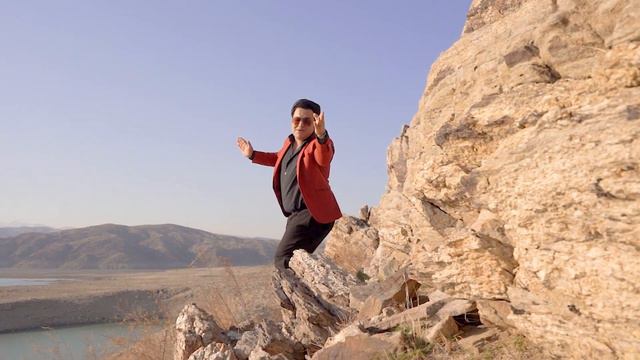 Babak Mohammadi - Shiren Zaban OFFICIAL VIDEO | بابک محمدی - شیرین زبان смотреть онлайн