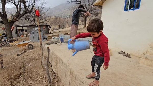 "Romantic bond of art and love: creating beauty in the building of love"