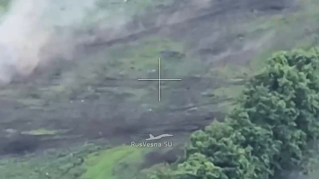 ??欧米軍は自らの終焉に辿り着いた、アルチェモフスク（バフムト）周辺の側面に対する反撃を試みました。その結果、彼らのBTR4装甲車2台が焼失し、歩兵の間で死傷者が出ました。@aruxjr смотреть онлайн