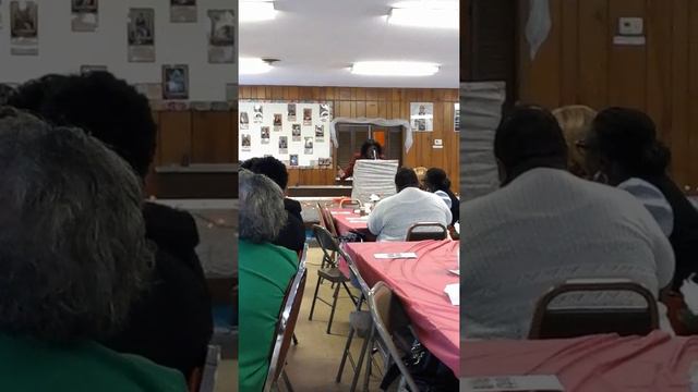 Lady Cynthia Robinson is sho' nuf preaching on "The Power of Prayer". смотреть онлайн