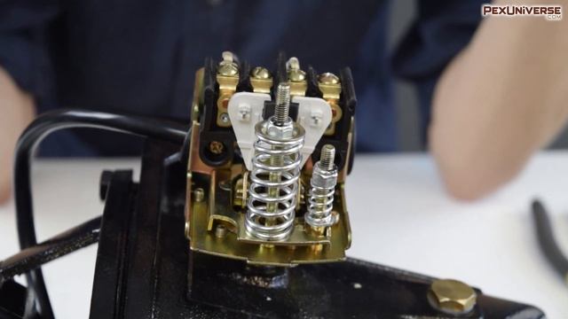 How To Fix/Adjust A Pressure Switch смотреть онлайн
