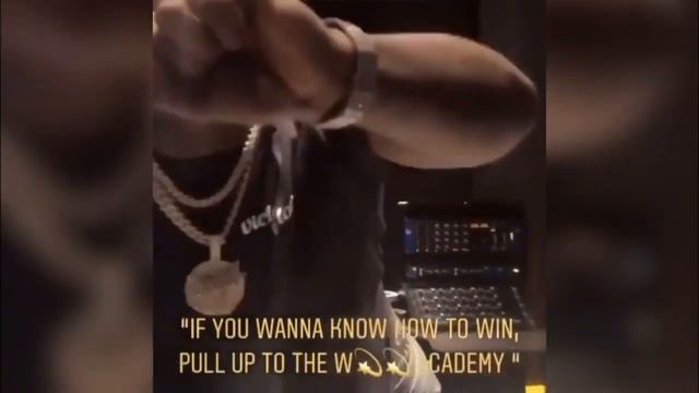 Pop Smoke на студии