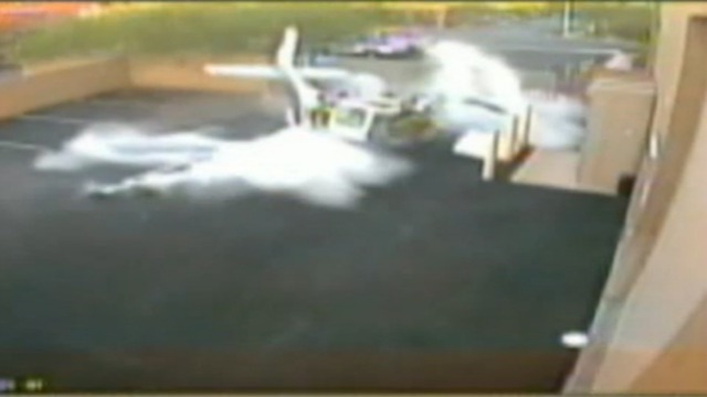 Самолет упал смотреть онлайн