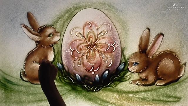 Пасхальная цветная песочная анимация Христос Воскресе смотреть онлайн