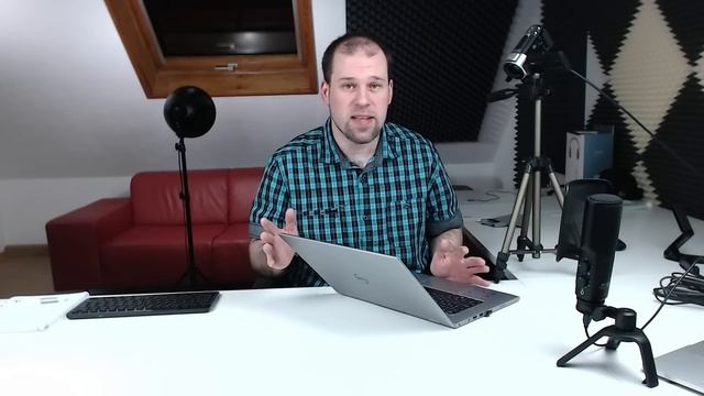 Dell Inspiron 13 7000 (7347) Review - versatile, affordable & solid смотреть онлайн