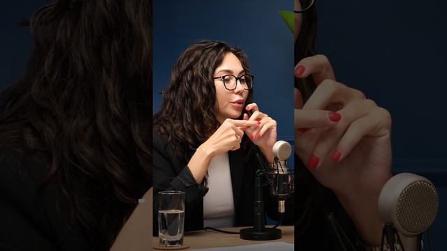 Как образ идеальной жены рушит брак: разбираем все стереотипы о семье с Анной Плаховой