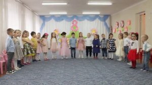 "Любит наша бабушка" (2 младшая группа)