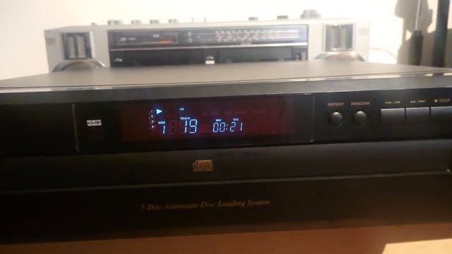 DENON DCM-280 CD Auto Changer - Demo (No sound) смотреть онлайн
