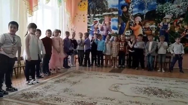 МЫ ПОЁМ ВЕСНЯНКУ [ПЕСНЯ НА УТРЕННИК] (8 МАРТА) смотреть онлайн