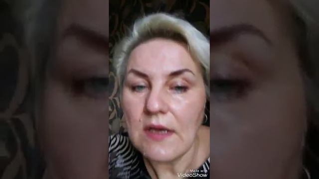 Крем против морщин моментального действия AGE REVERSIST FARMASI смотреть онлайн