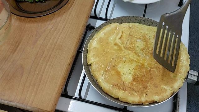 Быстрый, простой и вкусный завтрак с авокадо смотреть онлайн