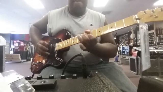 Playing a Fender Modern Player Telecaster w/Honey Burst finish at Guitar Center in Medford, Oregon смотреть онлайн