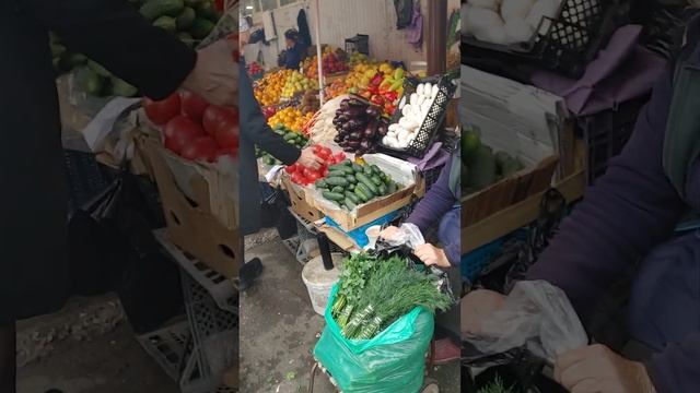 102723 Грозный Рынок Беркат огромный базар - больше Черкизона в Москве смотреть онлайн