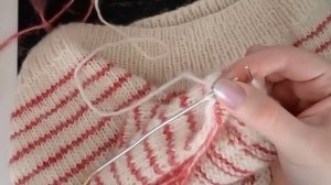 смена цвета при круговом и поворотном вязании спицами