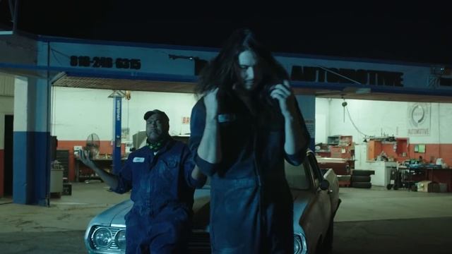 Bones & Eddy Baker - LooseScrew смотреть онлайн