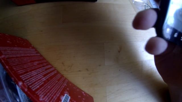 Motorola Defy+ с чехлом и автомобильным держателем в Москве смотреть онлайн