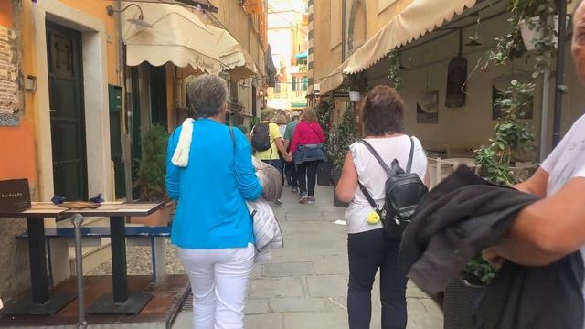 ?? Monterosso al Mare, Italy - Walking Tour (4K HDR 60fps) September 2022 смотреть онлайн