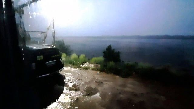 Ливень в Селитренном. 02.06.21г. смотреть онлайн