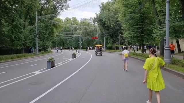 Парк Сокольники! Совок, но не совсем .. смотреть онлайн