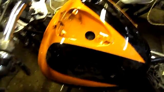 Увеличенный (разваренный) кастом бак на Yamaha Dragstar XVS1100! смотреть онлайн