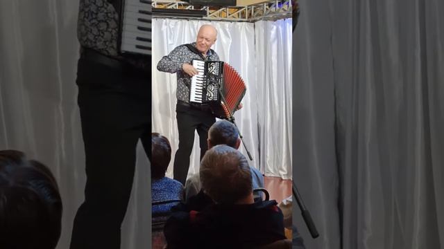 Аккордеонист Николай Засидкевич (Донецкий) - BESAME MUCHO (Consuelo Velázquez / Accordeon). смотреть онлайн