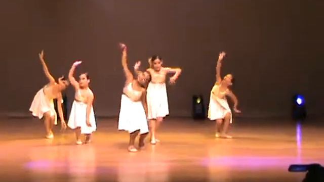 Erika en festival Stardancer 2011 смотреть онлайн