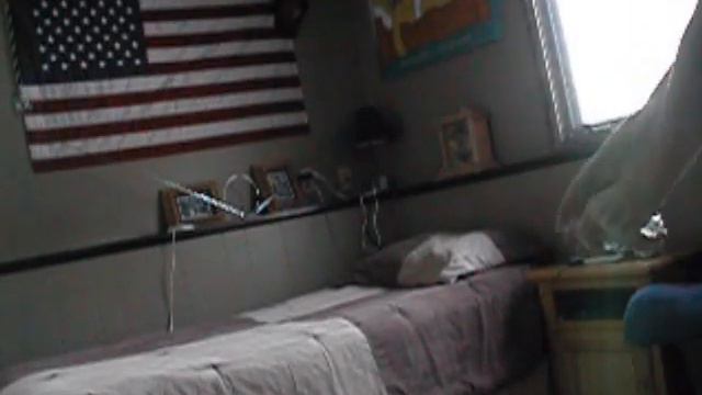 Crack A Bottle смотреть онлайн