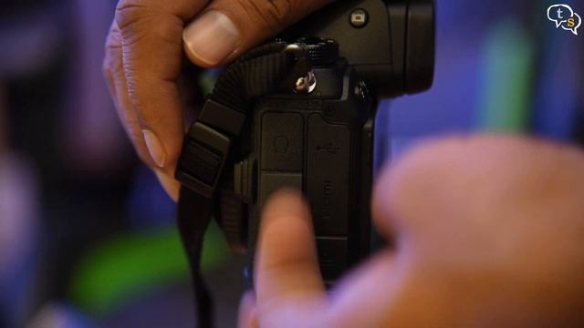 Nikon Z6 Unboxing and First look [India] | Nikon's Best Mirrorless Camera? смотреть онлайн