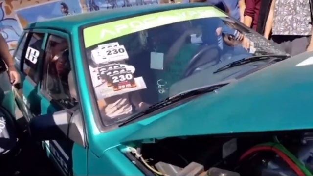 14ка бюджетная стена валит, веселим народ, 4 Db 2715 смотреть онлайн