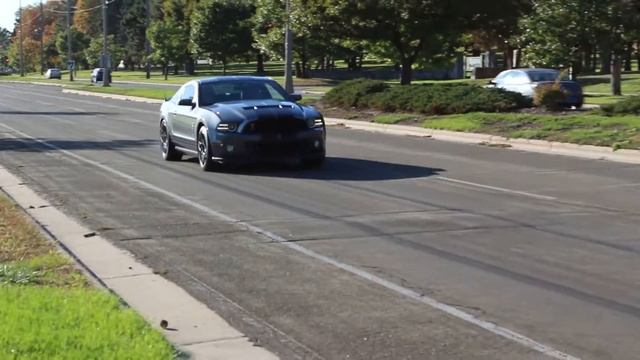 2013 Ford Mustang Shelby GT500 Acceleration смотреть онлайн