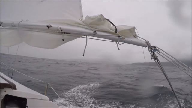 Venture 222 in 40+ Knots With Storm Jib and Two Reefs смотреть онлайн