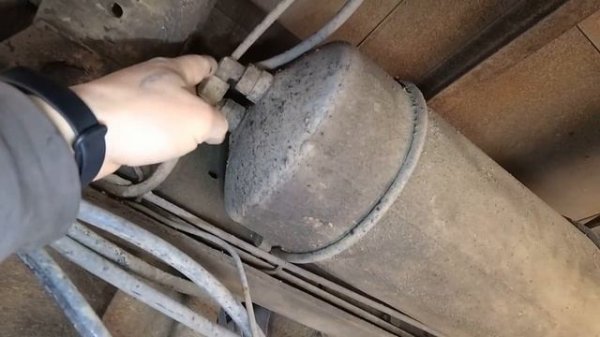 Не качает воздух на КАМАЗе