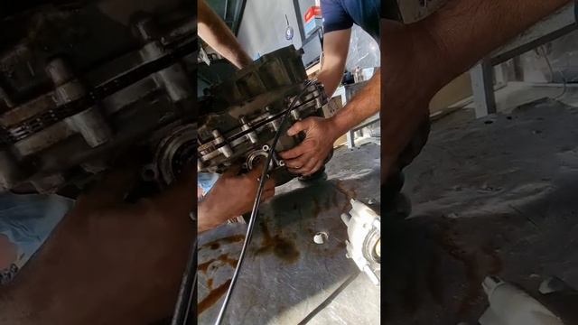 Range Rover 2.7 Sport Arazi Sanzuman Zincir Değişimi (yurtsever Garaj)