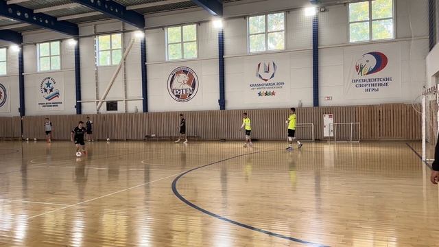 Тренировка молодежного состава Норникель смотреть онлайн