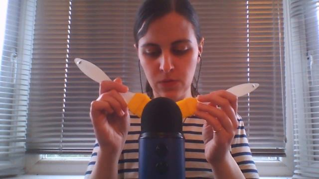 ASMR Unique Mic Brushing Sounds with Silicone Brush - LoFi - 1 Trigger Only, No Talking смотреть онлайн