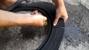 Как разрезать и куда применить старые ШИНЫ. Идеи что сделать из   покрышек/колес/ската простым ножо