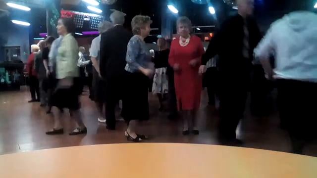 12/11/2017г Галактика дискотека. смотреть онлайн