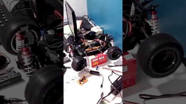 Rc car controlled with websockets смотреть онлайн
