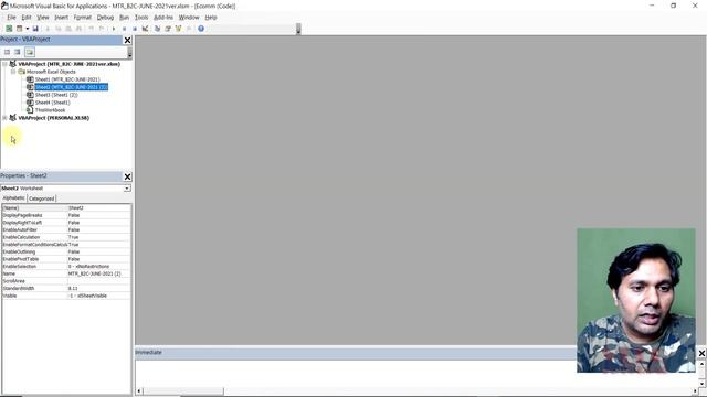 Pivot Table Update Automatically whenever change Data Source смотреть онлайн