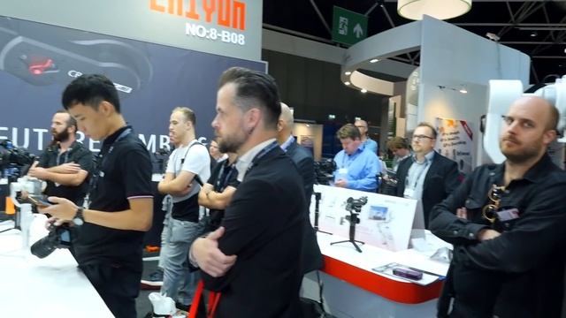 Zhiyun Crane 3. Рекомендовать не готов.   IBC2018